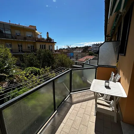 Sardi 28 Apartment